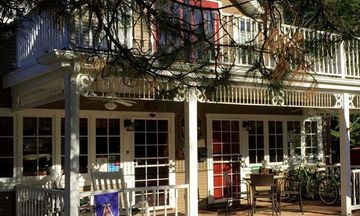 Prescott Pines Hotel & Wine Bar