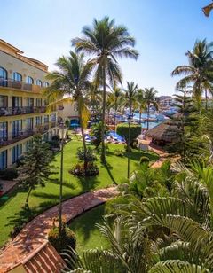 Flamingo Vallarta Hotel & Marina