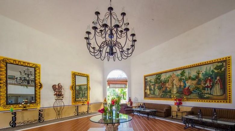 <b>Flamingo Vallarta Hotel & Marina Lobby</b>