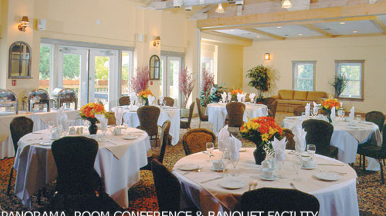 <b>The Lodges at Blue Mountain Restaurant</b> <b>The Lodges at Blue Mountain Restaurant</b>