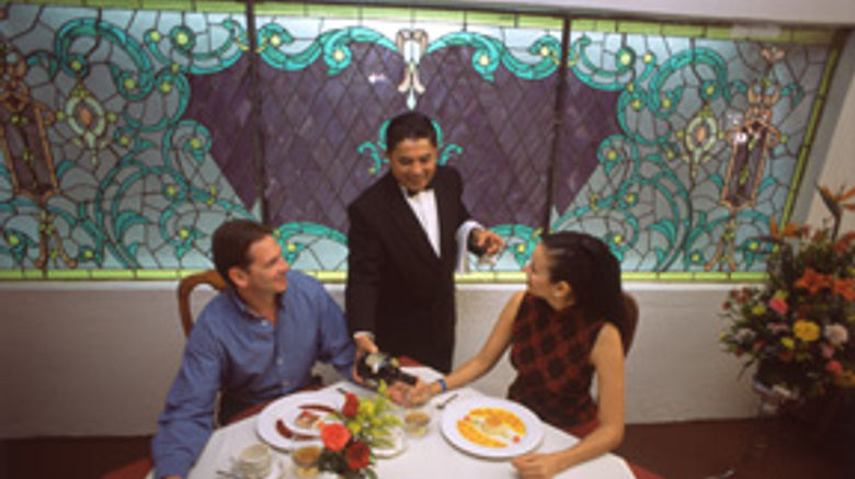 <b>Friendly Vallarta Beach Resort & Spa Restaurant</b>