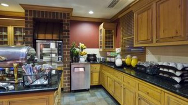 <b>Homewood Suites Dayton-Fairborn Restaurant</b> <b>Homewood Suites Dayton-Fairborn Restaurant</b>