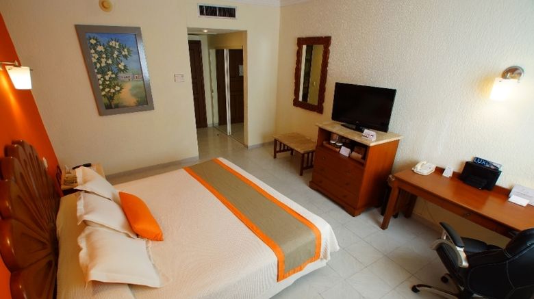 <b>Adhara Hotel Hacienda Cancun Room</b> <b>Adhara Hotel Hacienda Cancun Room</b>