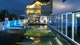 Night Hotel Bangkok Pool