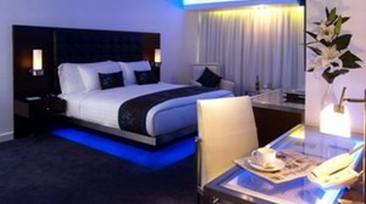 Night Hotel Bangkok Suite