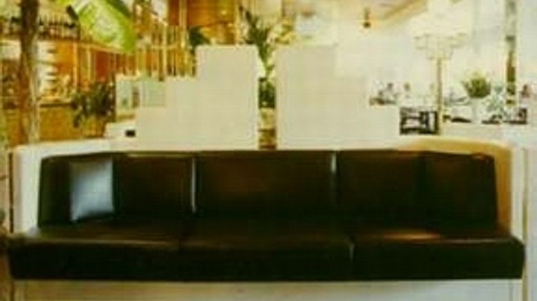 <b>Hotel Aurora Lobby</b>