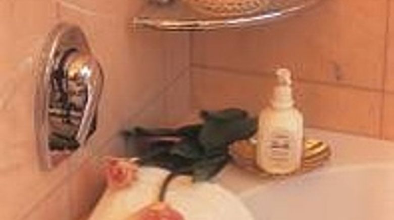 <b>Hotel Aurora Room</b>
