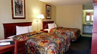 Baymont by Wyndham Orlando East