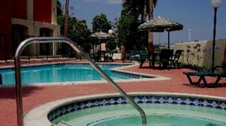 <b>City Express Placentia Anaheim Spa</b> <b>City Express Placentia Anaheim Spa</b>