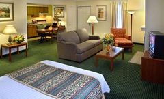Sonesta ES Suites Providence Airport