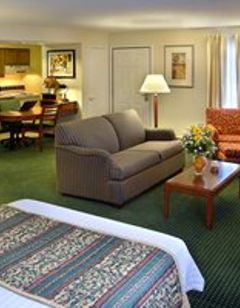 Sonesta ES Suites Providence Airport