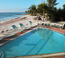 Coco Plum Beach & Tennis Club Pool