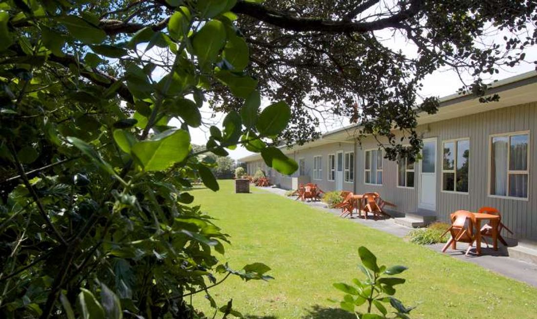 252 Beachside Motels & Holiday Park Exterior