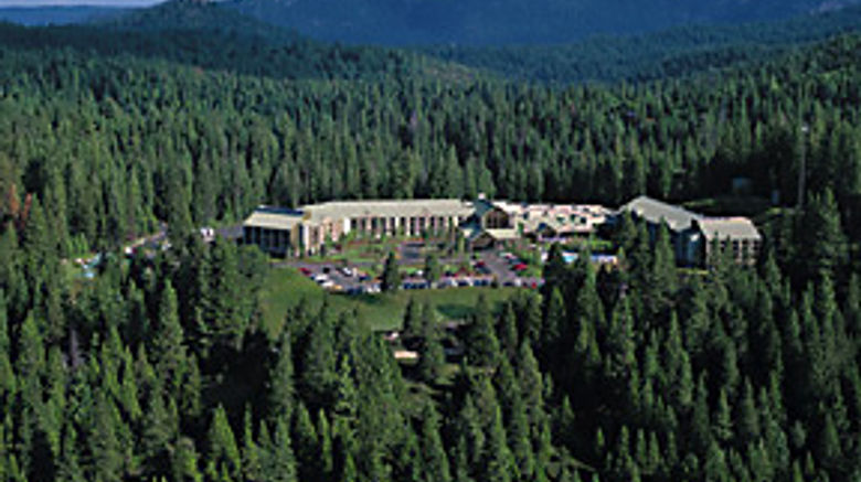 Tenaya Lodge at Yosemite Exterior
