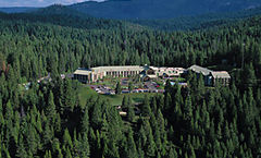 Tenaya Lodge at Yosemite