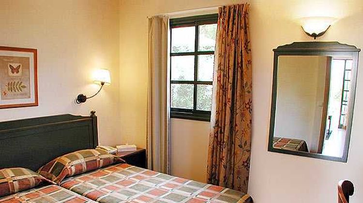 Shoresh Green Hills Suites Suite