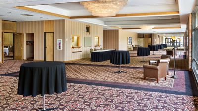 Ramkota Hotel & Conference Ctr