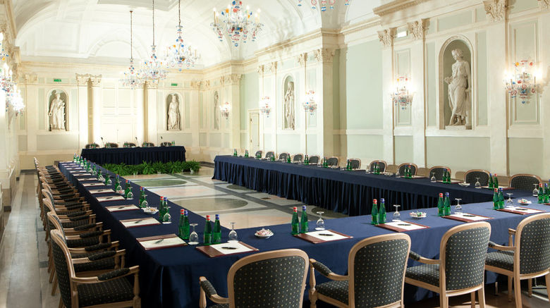 <b>Orient Express La Minerva Meeting</b>