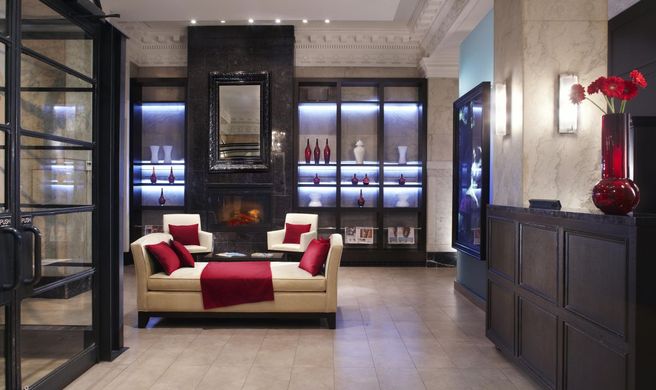 Hotel Victoria Lobby