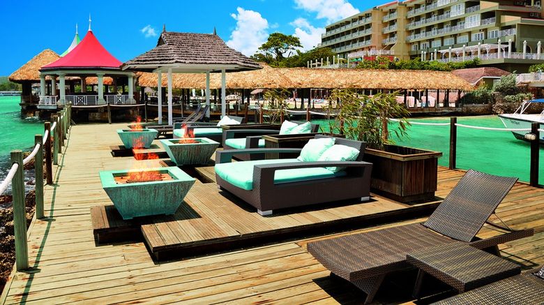 Sandal ochi beach resort best sale