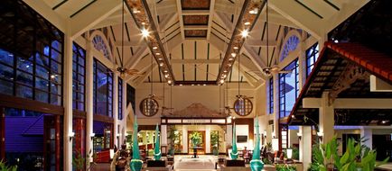 Dusit Thani Laguna Phuket Lobby
