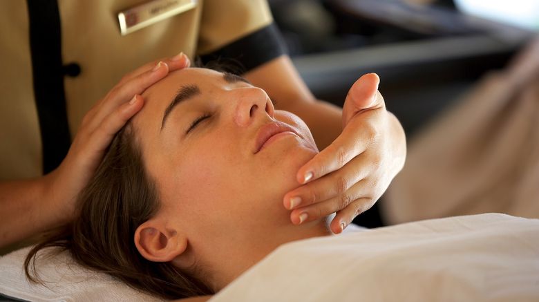 <b>Dusit Thani Laguna Phuket Spa</b> <b>Dusit Thani Laguna Phuket Spa</b>