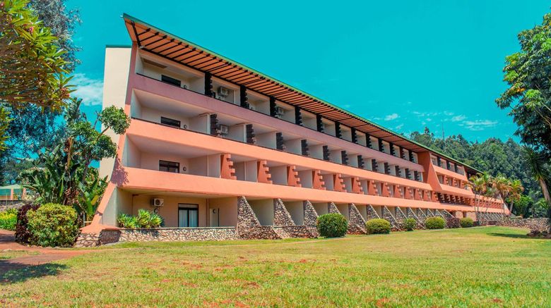 Hotel Piggs Peak  and  Casino Exterior