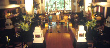 Kandawgyi Palace Hotel Lobby