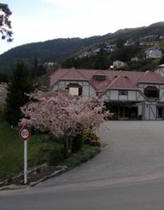 Discovery Sherwood Hotel