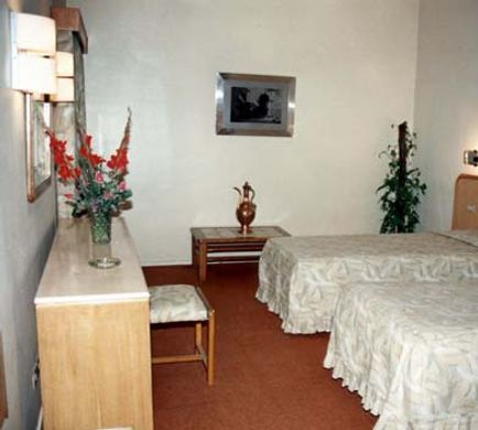 Hotel Delta Room