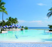 Ocean Reef Club Pool
