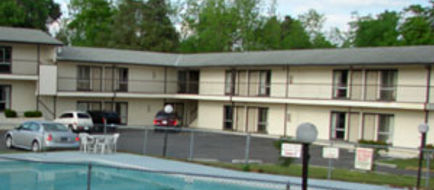 Budget Inn Selma Pool