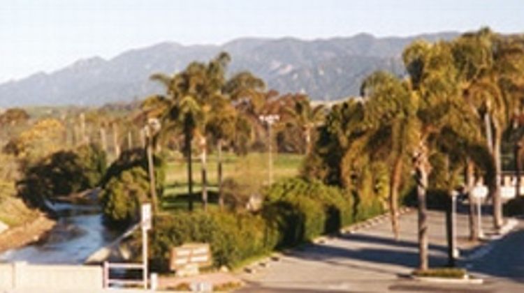 Super 8 Santa Barbara/Goleta Exterior