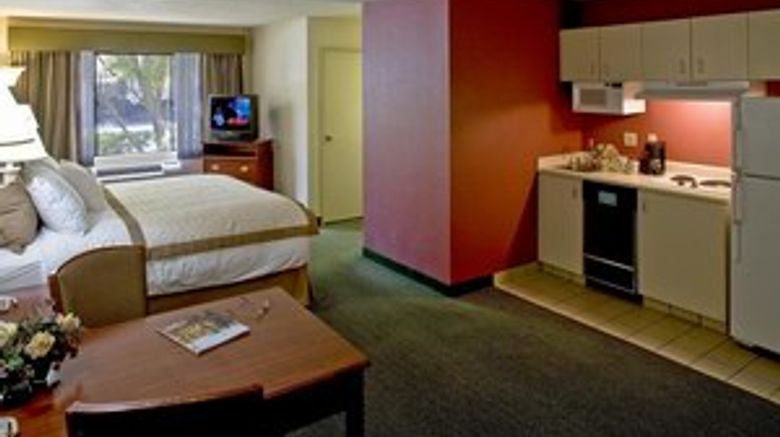 <b>Track 281 Apartments Suite</b>