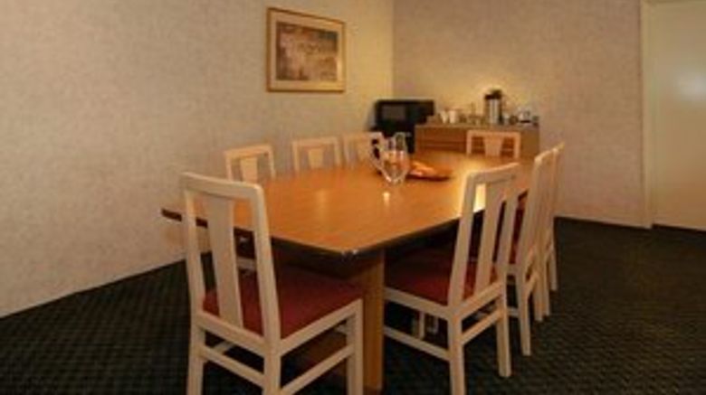 <b>Vista Palms Apartments Meeting</b>