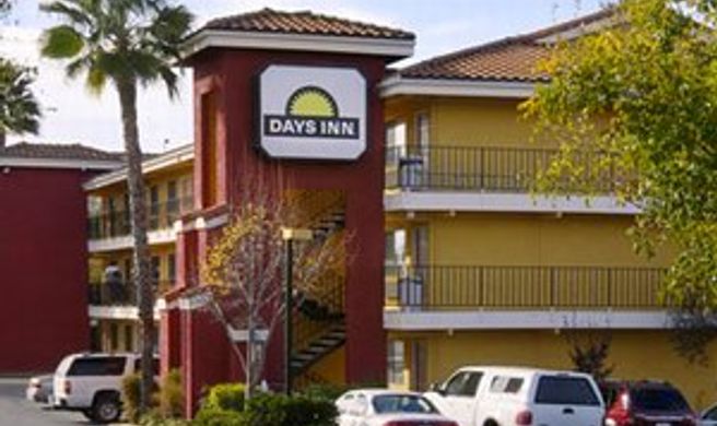 Rancho Cordova Inn Exterior