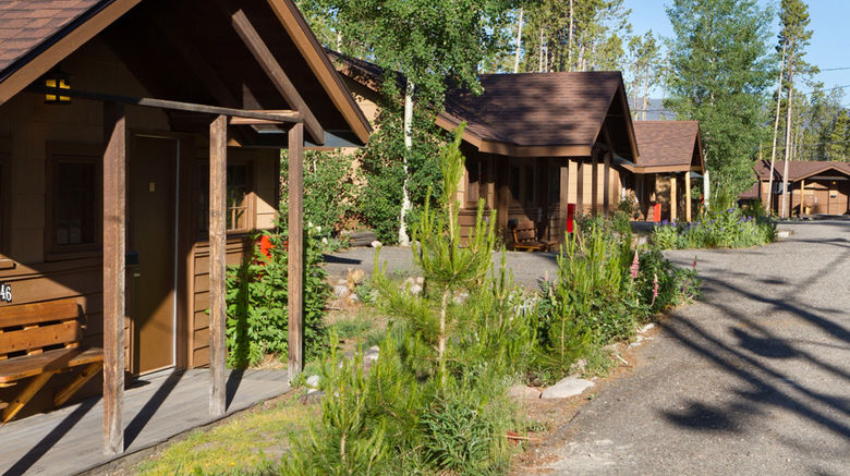 Grand Lake Lodge Exterior