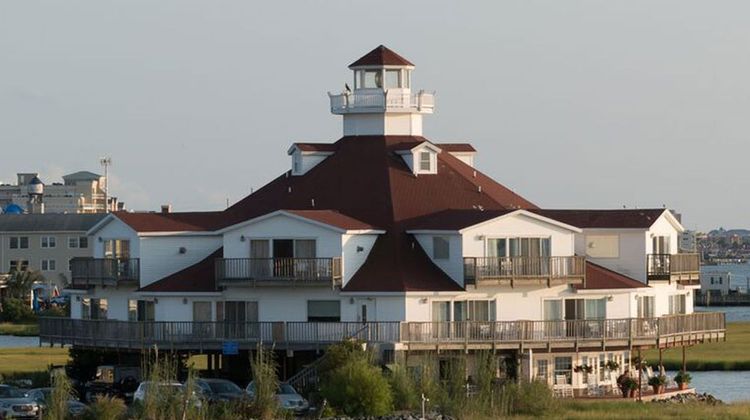 The Lighthouse Club at Fager's Island Exterior