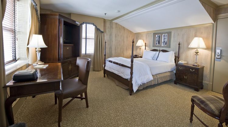 The Dunhill Hotel Suite