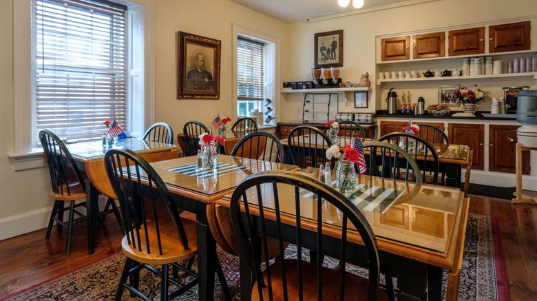 <b>Jailhouse Inn Restaurant</b>