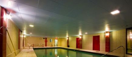 Hotel  Le Voyageur Pool