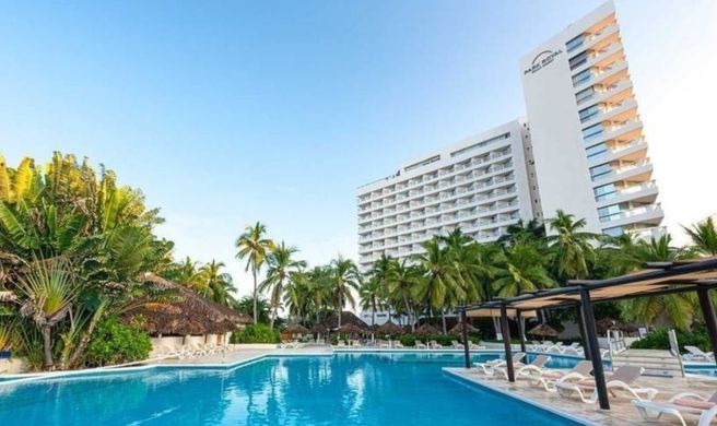 Park Royal Beach Ixtapa Exterior