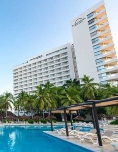 Park Royal Beach Ixtapa
