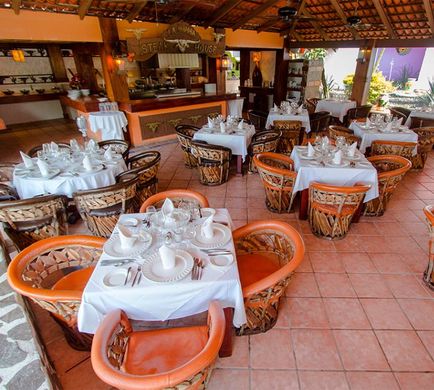 Hotel Decameron Los Cocos Restaurant