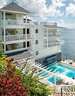 Fort Young Hotel & Dive Resort