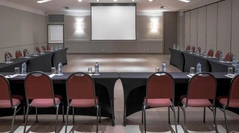 <b>Hotels Deville Prime Cuiaba Meeting</b>