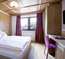 Goldener Berg Room