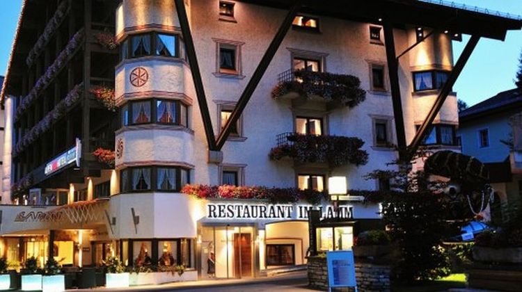 ALPENHOTEL Seefeld Exterior