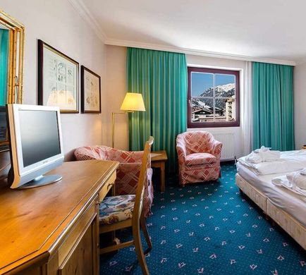 Robinson Club Alpenrose Room