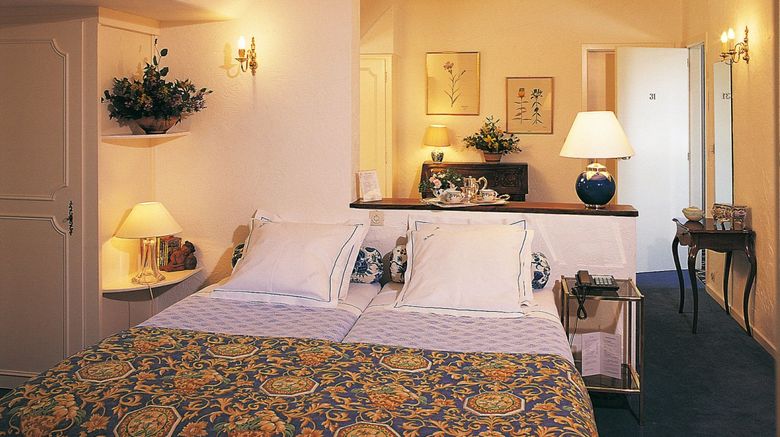 <b>Hostellerie Saint Roch Room</b>